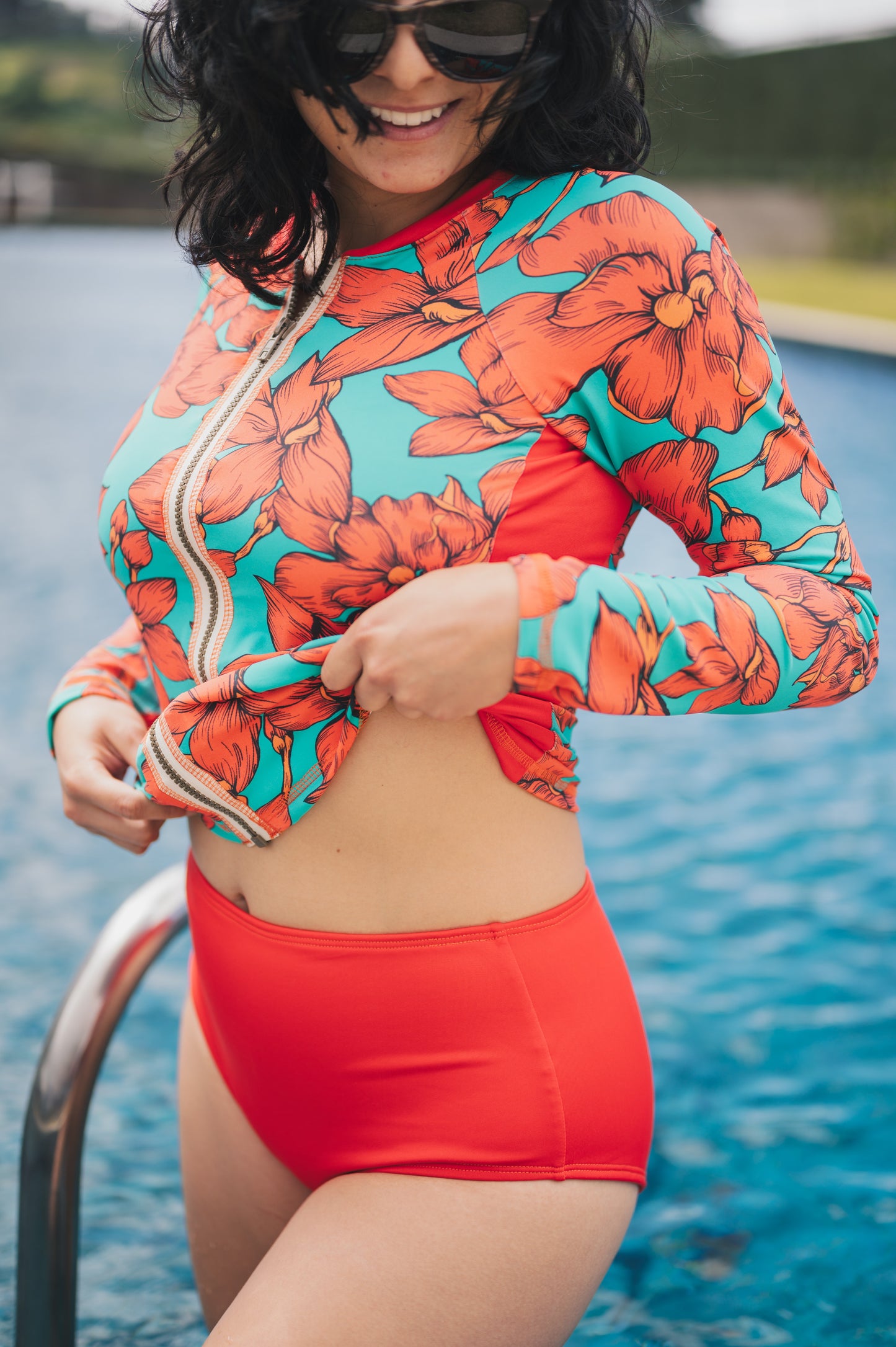 Camisa de zipper para vestido de baño