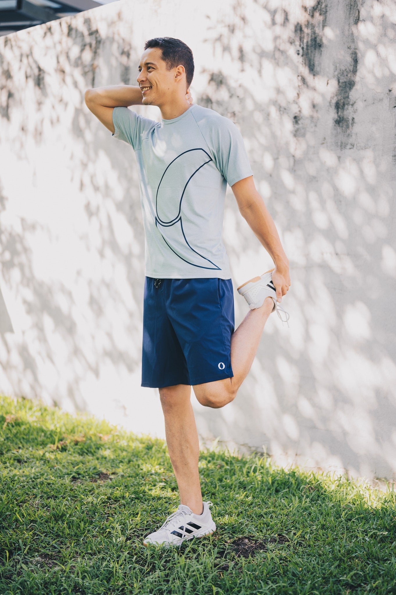 Camisa hombre celeste logo