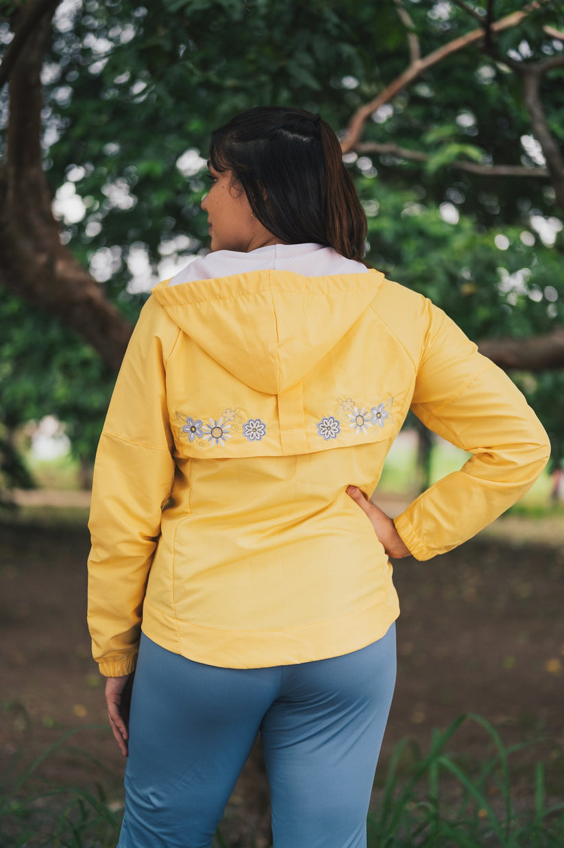 Jacket amarilla – Croma Costa Rica