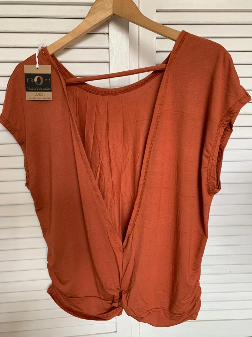Camisa backless nudo colores varios