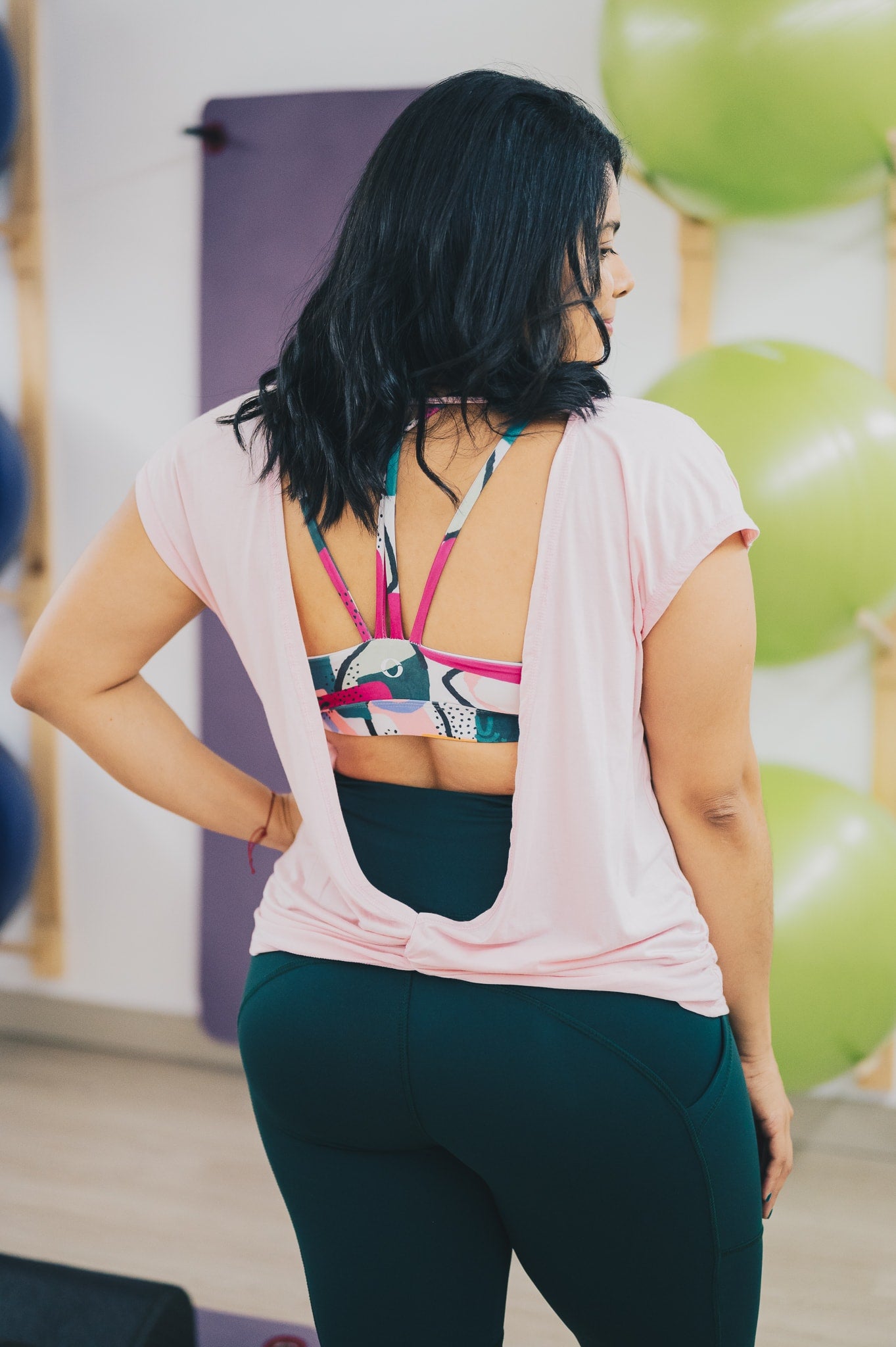 Camisa backless nudo rosa