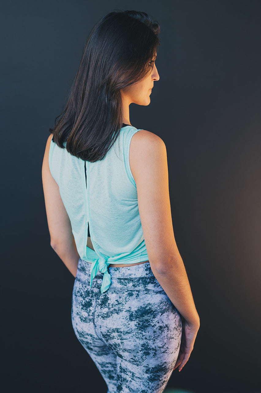 Camisa media espalda aqua
